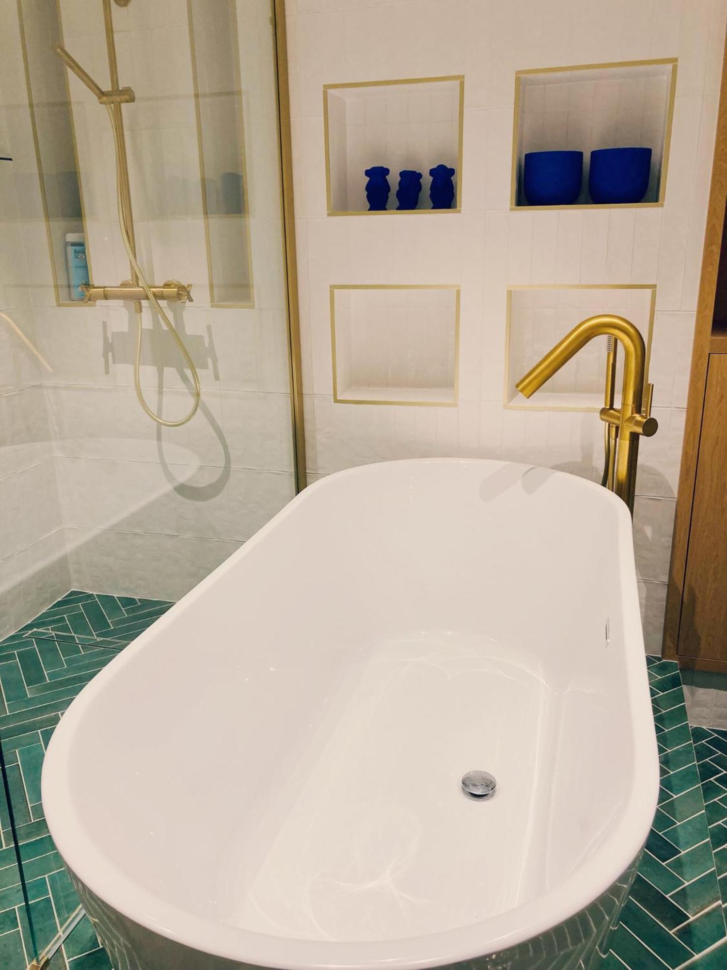 So Guest, Suite Superieure Hypercentre Terrasse แร็งส์ ภายนอก รูปภาพ